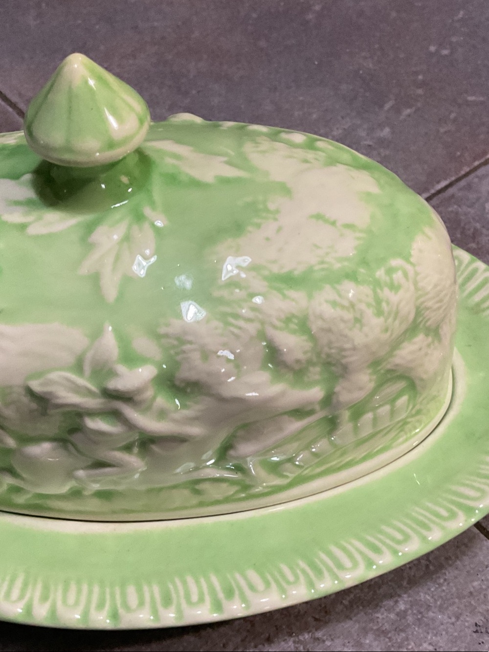 Green Ceramic Covered Butter Dish with Figurative Relief - Picture 6 of 14